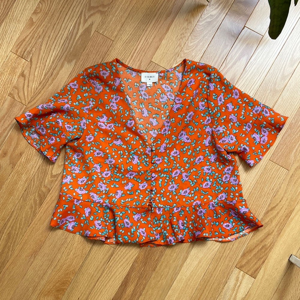 Everly Cropped Floral Blouse